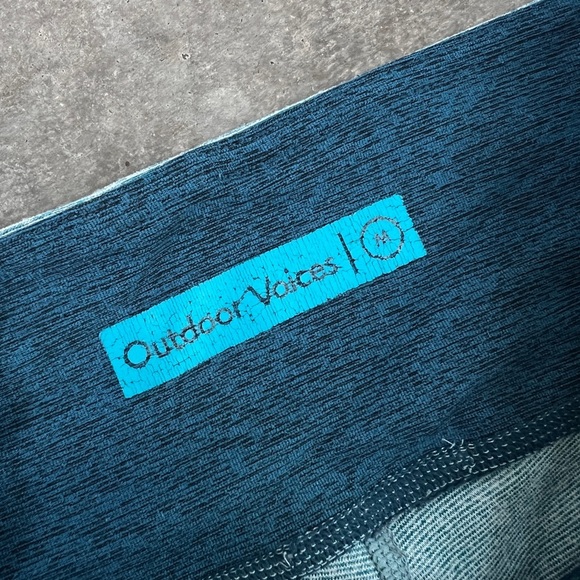 Outdoor Voices two tone leggings - Picture 6 of 7